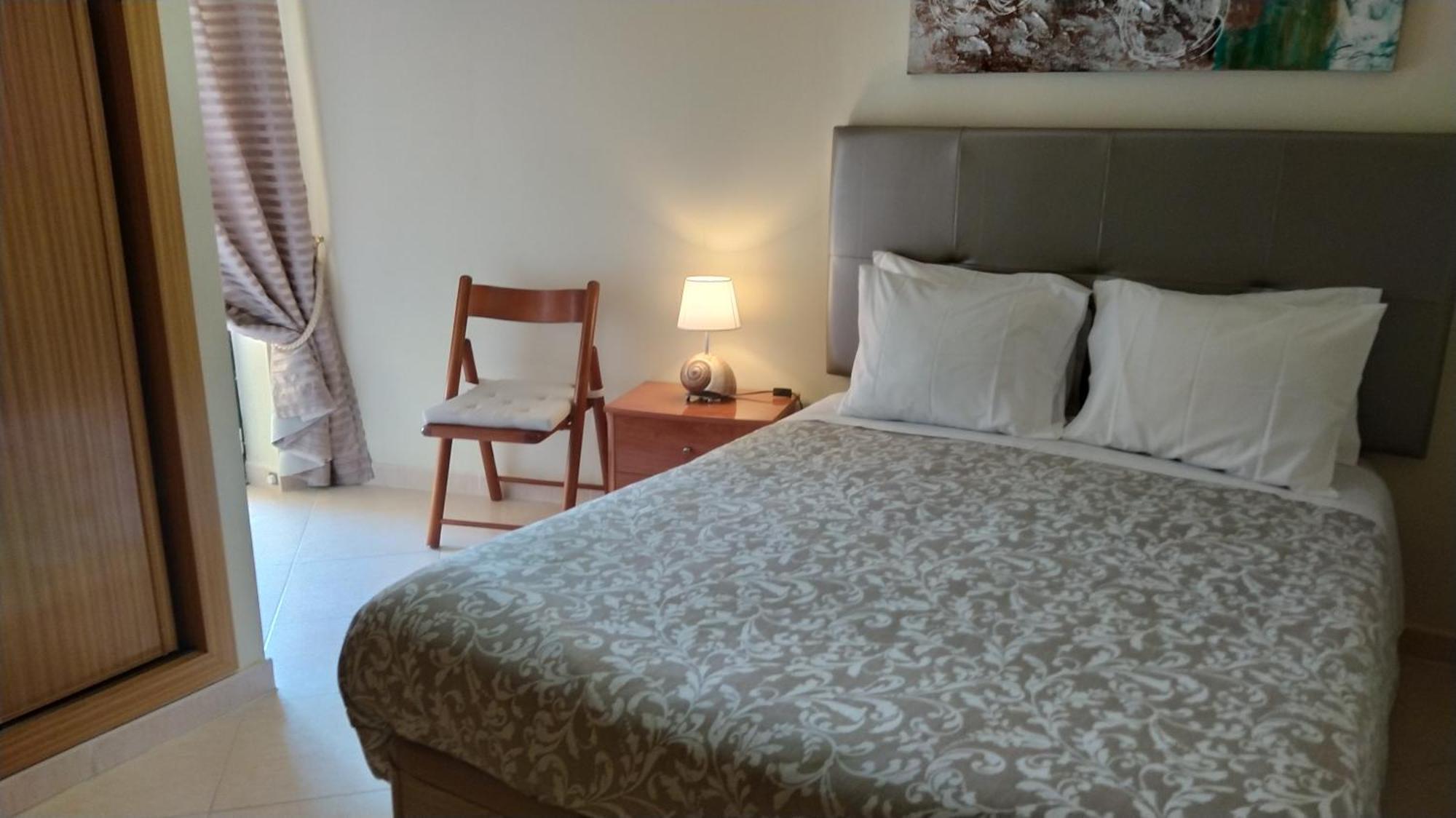 Apartment My Site อัลวอร์ ภายนอก รูปภาพ